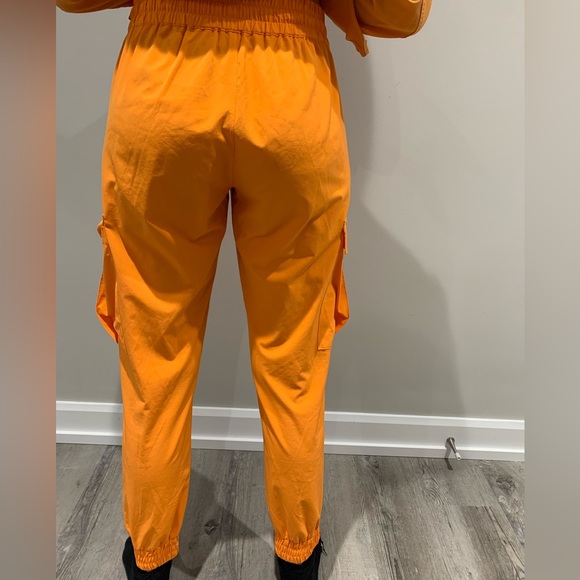 TNA ORANGE PANTS - Picture 3 of 3